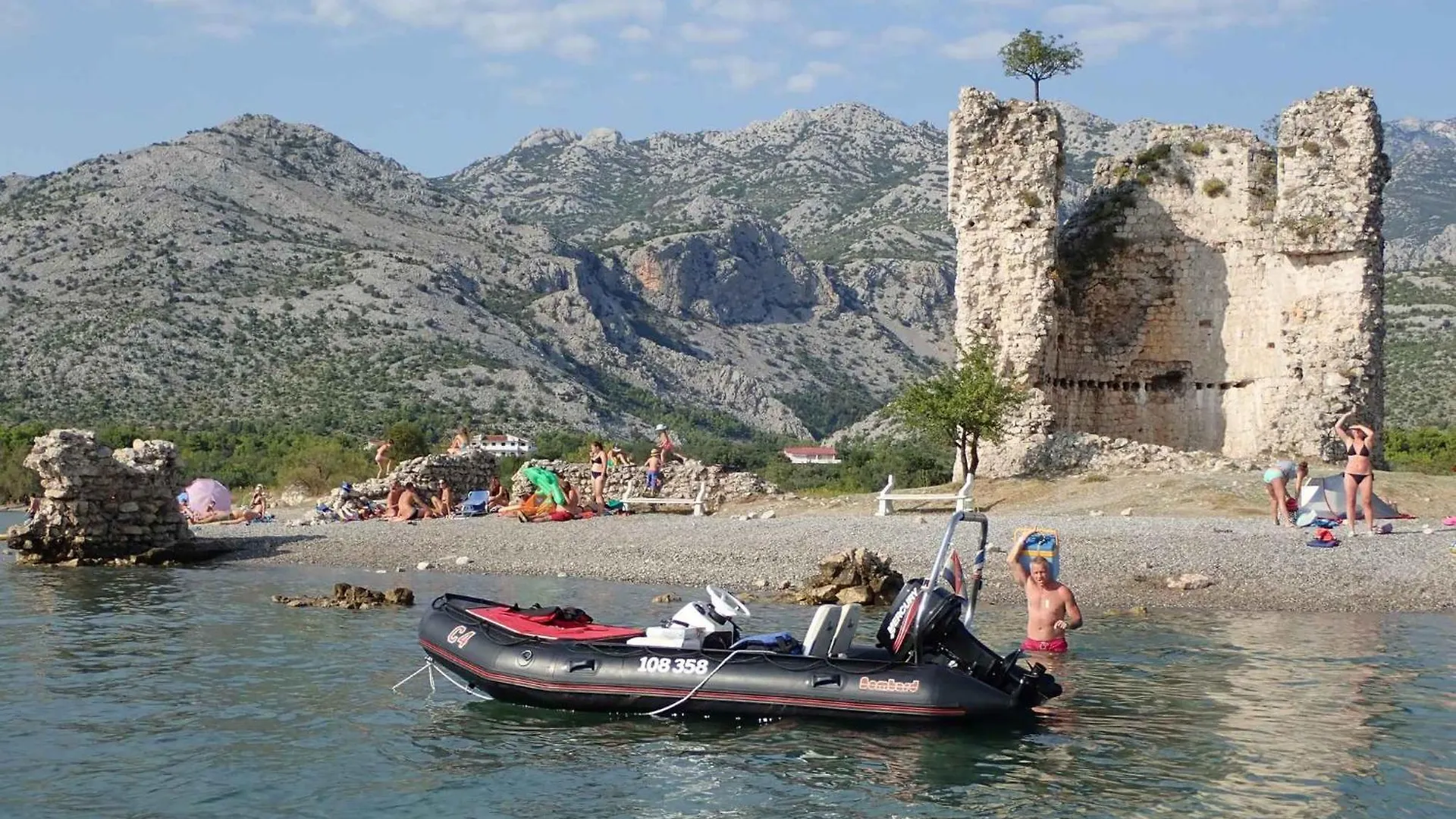 Apartment In Starigrad-Paklenica 34822