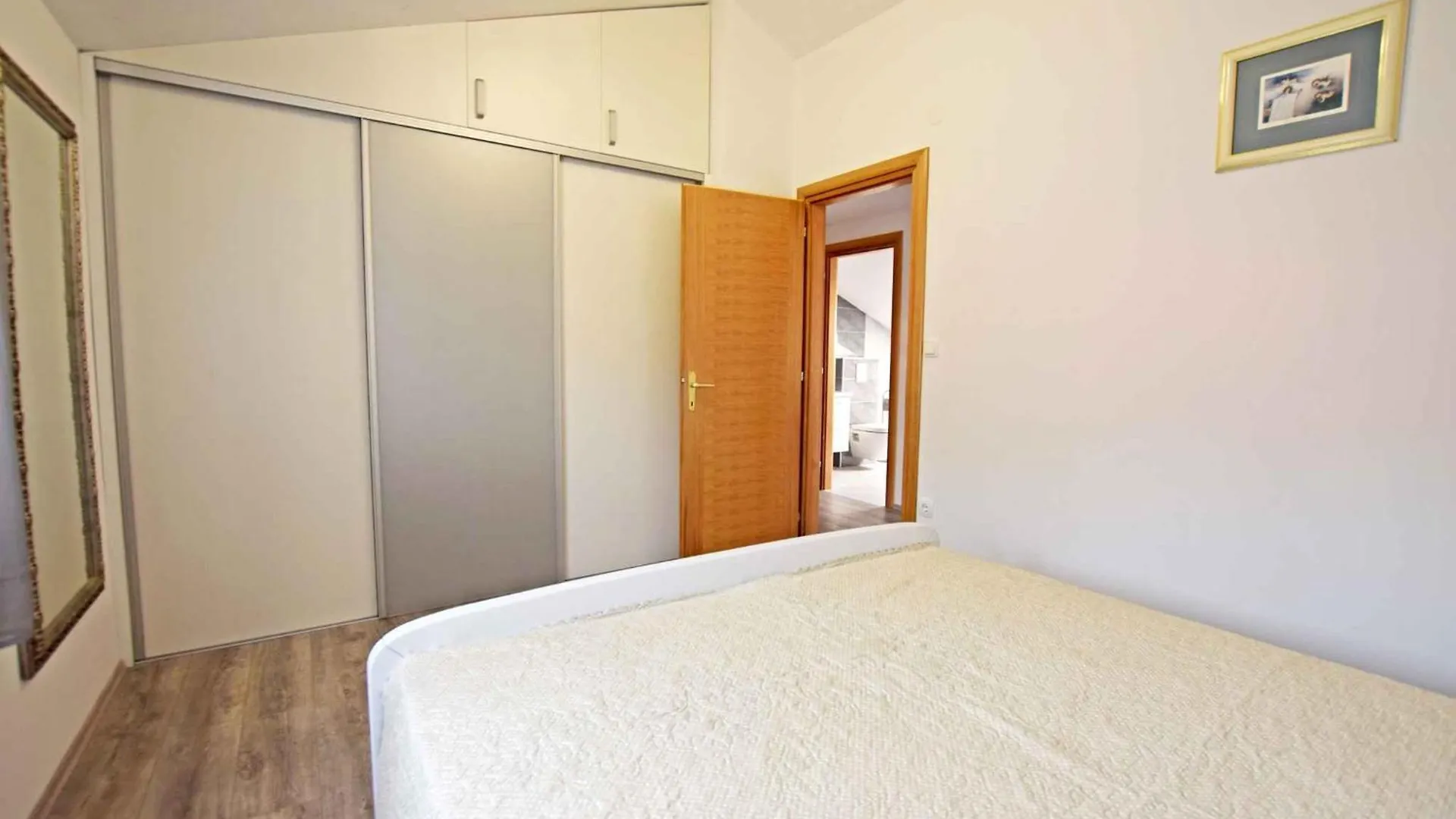 Apartment In Starigrad-Paklenica 34822